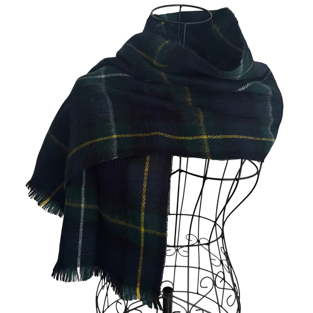 Vintage Berkshire Faux Cashmere Scottish Tartan Plaid Scarf Wrap Preppy Classic